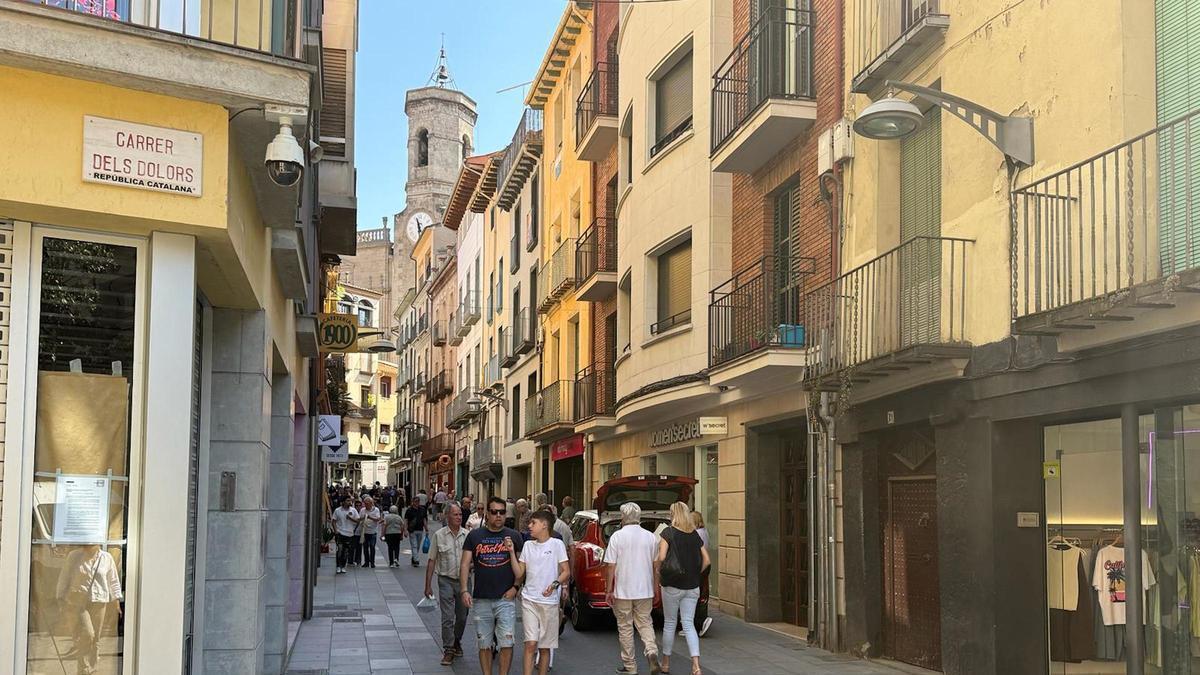 Un dels carrers centrals del nicli antic d'Olot