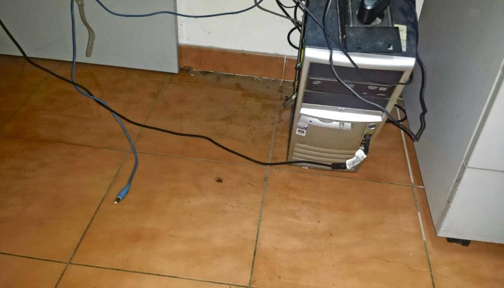 El temporal destroza el cuartel  de la Policía Local de Capdepera