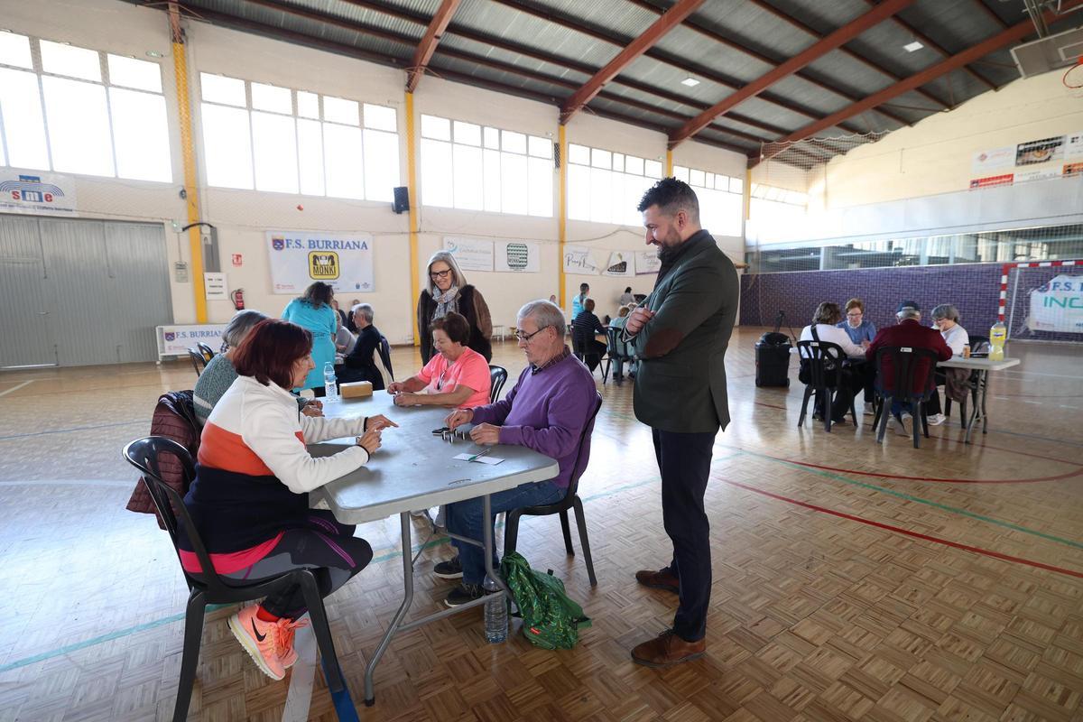 Otra foto de los Juegos Castellonenses Adultos-Mayores.