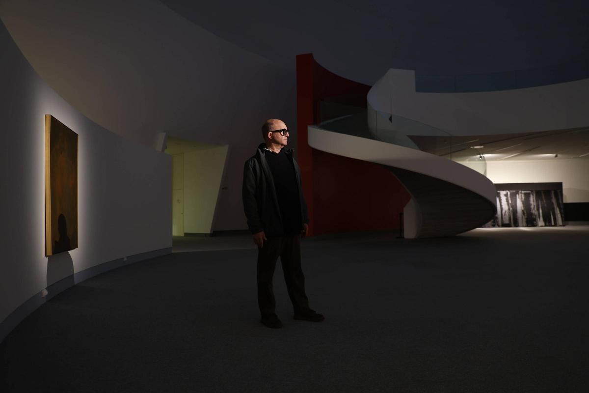 Ramón Isidoro, en la cúpula del Niemeyer