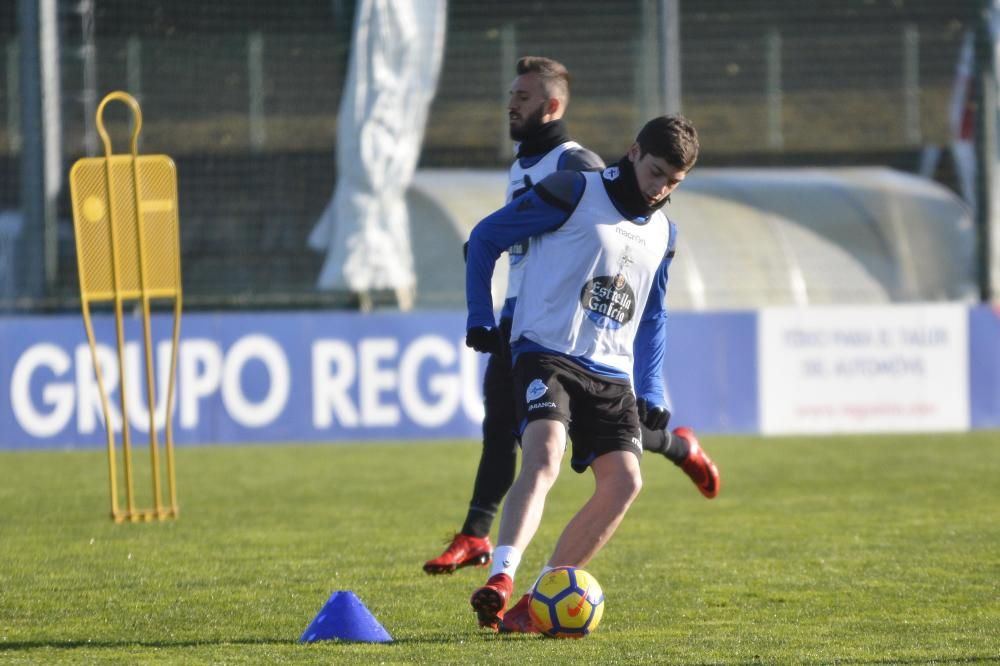 El Dépor trabaja tras la derrota ante el Valencia