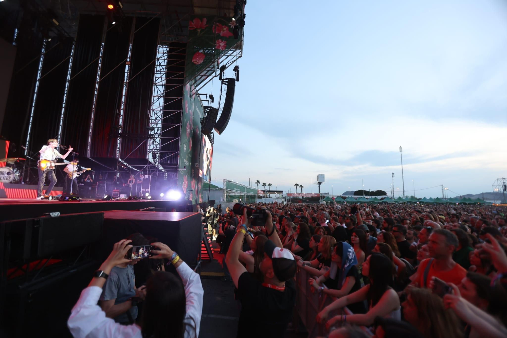 Lori Meyers sube al escenario del Spring Festival de Alicante tras una pérdida que conmocionó a la banda