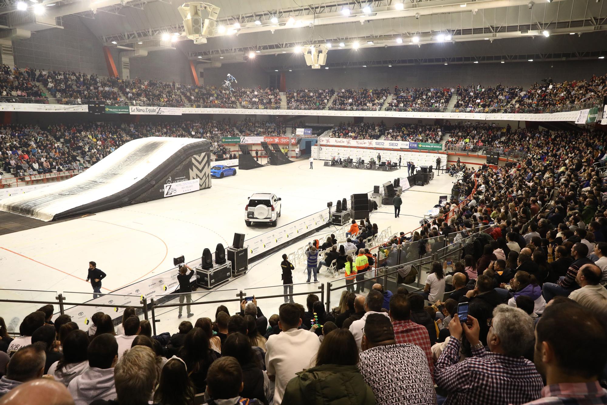 En imágenes: Gijón vibra con el Freestyle en el Palacio de los Deportes