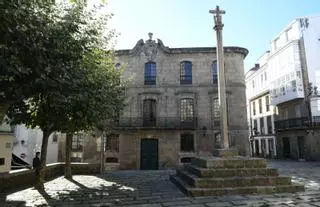 El secretario ve vinculación del Concello de A Coruña con la Casa Cornide por costear su conservación
