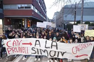 Protesta de les famílies del Cartañà, aquest cop fins a la Simon