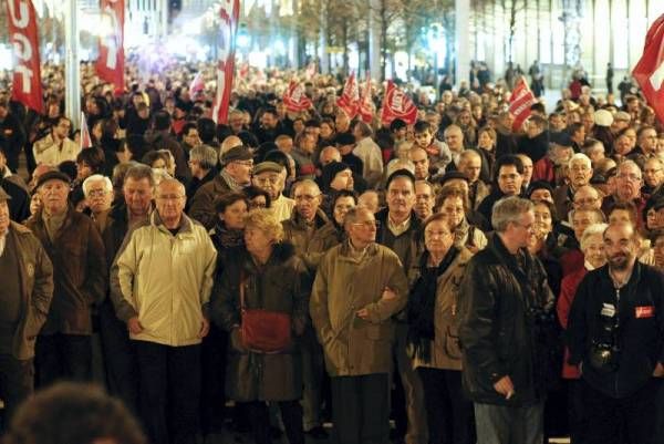 Fotogalería: Protesta en contra del recorte a las pensiones