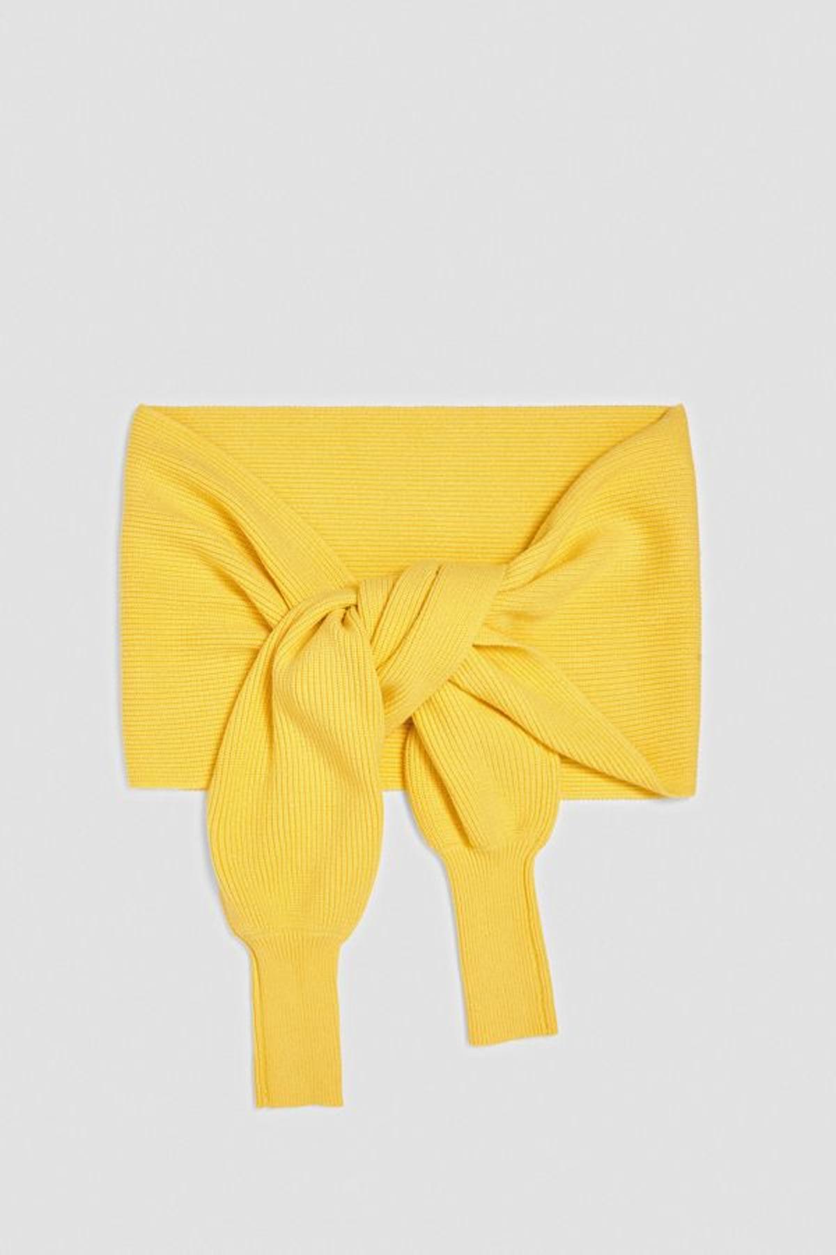 Bufanda-manoplas de Zara en amarillo