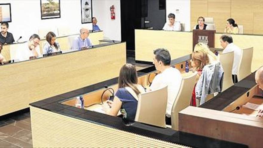 El Grupo B y las basuras centran el debate en un pleno “histórico”