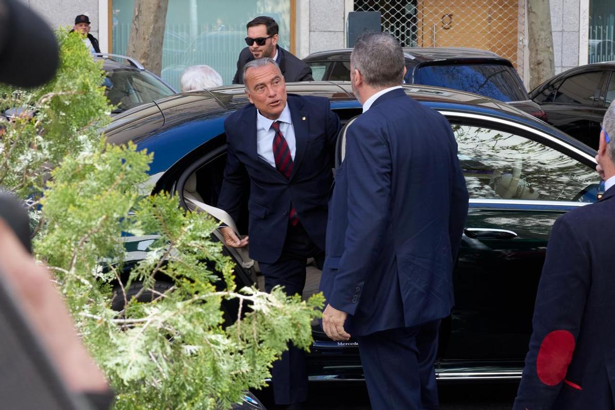 Rafa Yuste, presidente del Barça, a su llegada a la comida de directivas