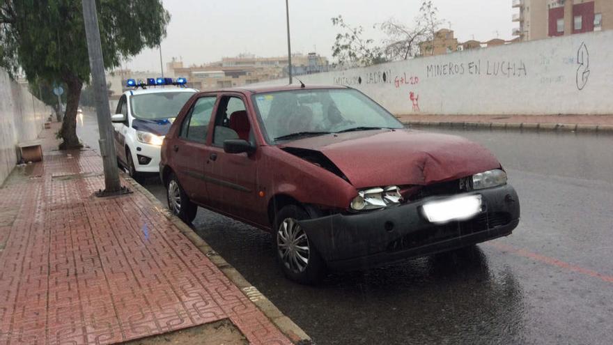 Imagen de uno de los coches accidentados/Foto D.Pamies