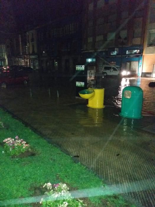 Tiempo en Asturias: Las espectaculares imágenes de las riadas, argayos e incidencias del temporal