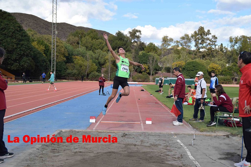 Regional absoluto y sub-23 de atletismo en Lorca