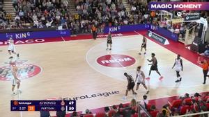 Espectacular tapón de Hayes a Jabari Parker en el AS Monaco Partizan de Euroliga