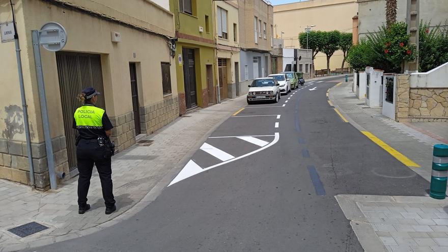 Almassora reorganitza el trànsit per a sumar places d&#039;aparcament