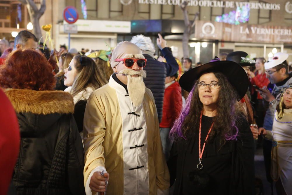 La Rambla de Alicante se llena de disfraces por el Carnaval 2019