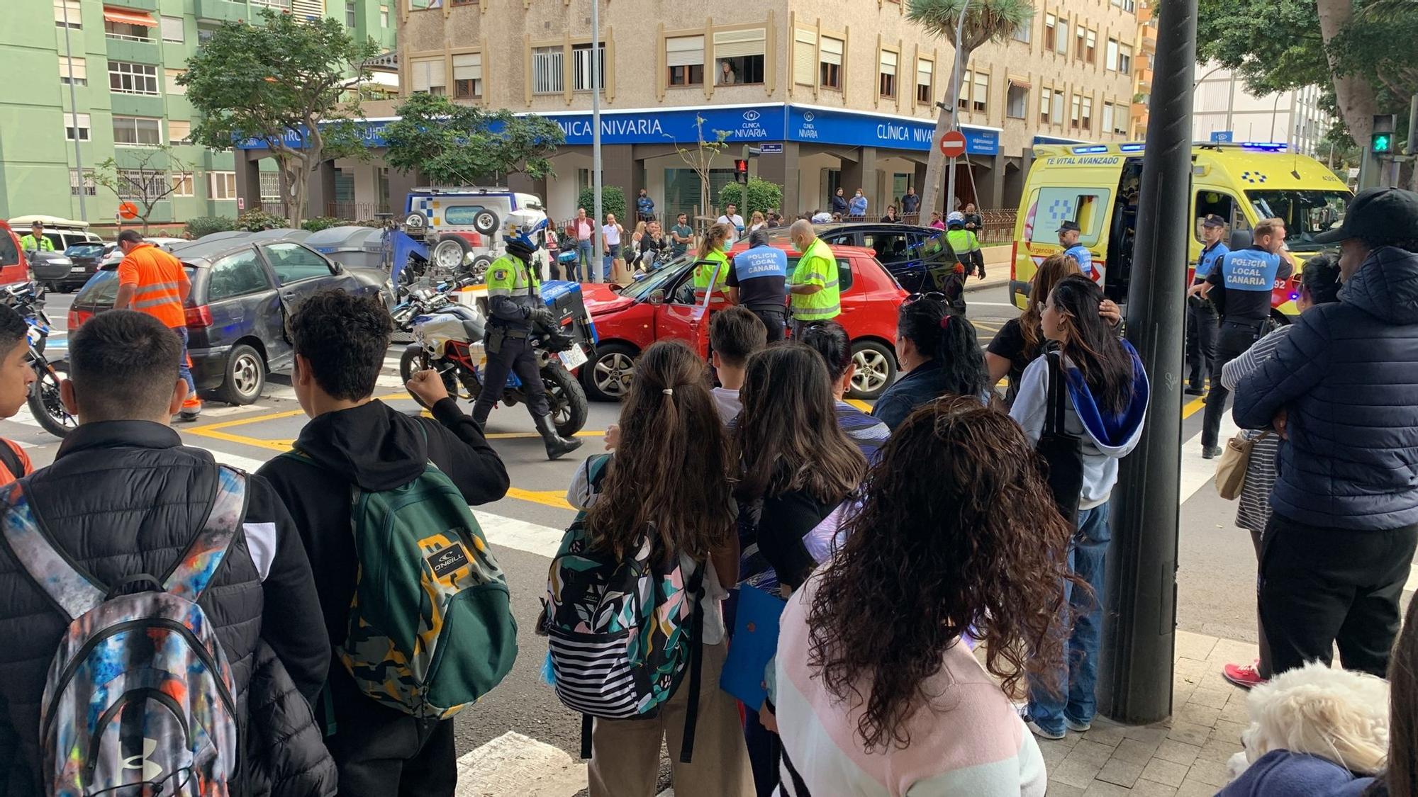 Colisión de dos vehículos en Santa Cruz