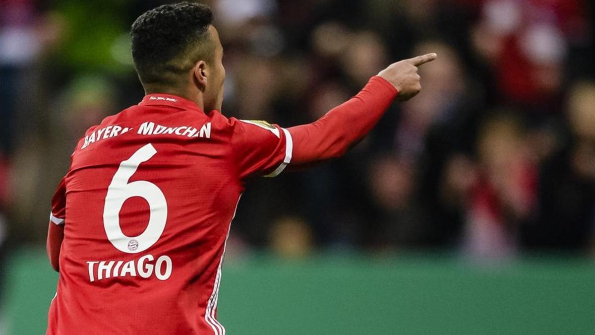 Thiago ya negocia su continuidad en el Bayern