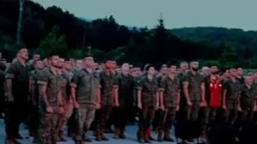Militares españoles desplegados en Eslovaquia disfrutan la gran final de la Eurocopa