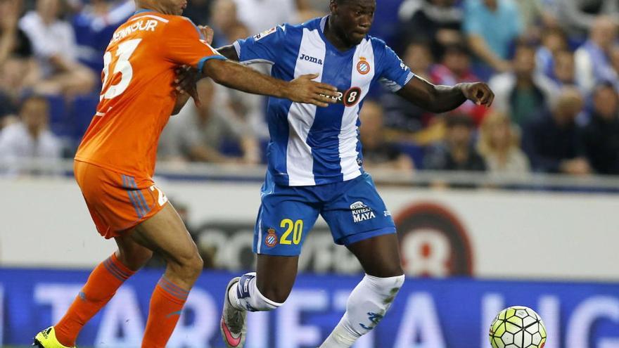 Caicedo, durante un partido del Espanyol y el Valencia CF.