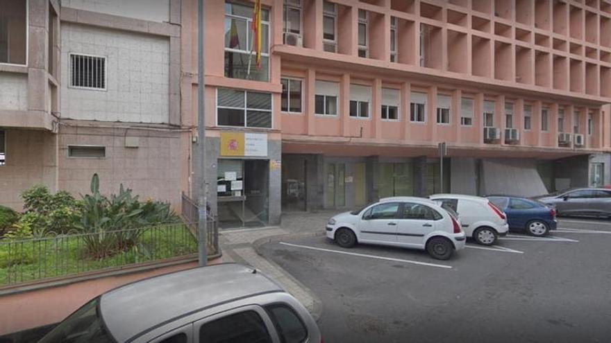 На Тенерифе затримали екскерівника відділу міграції за підозрою в хабарництві