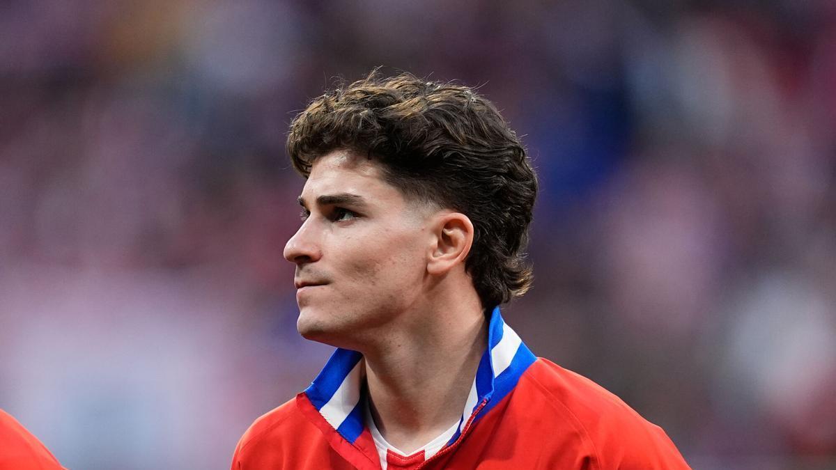 Simeone habló sobre la titularidad de Julián Álvarez