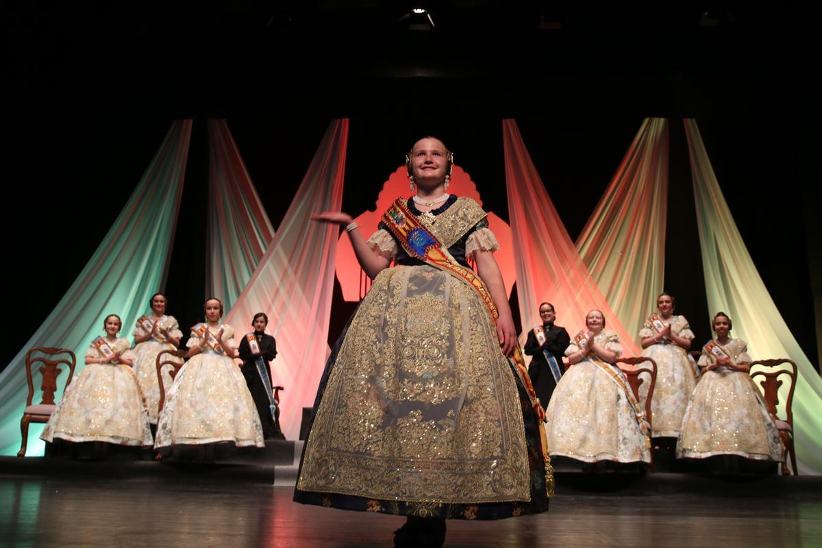GALERÍA I El homenaje poético infantil de las Fallas de Burriana en imágenes
