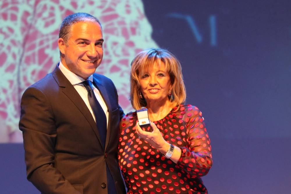 Entrega de recoocmientos de la Diputación Provincial de Málaga a Dani Rovira y María Teresa Campos.