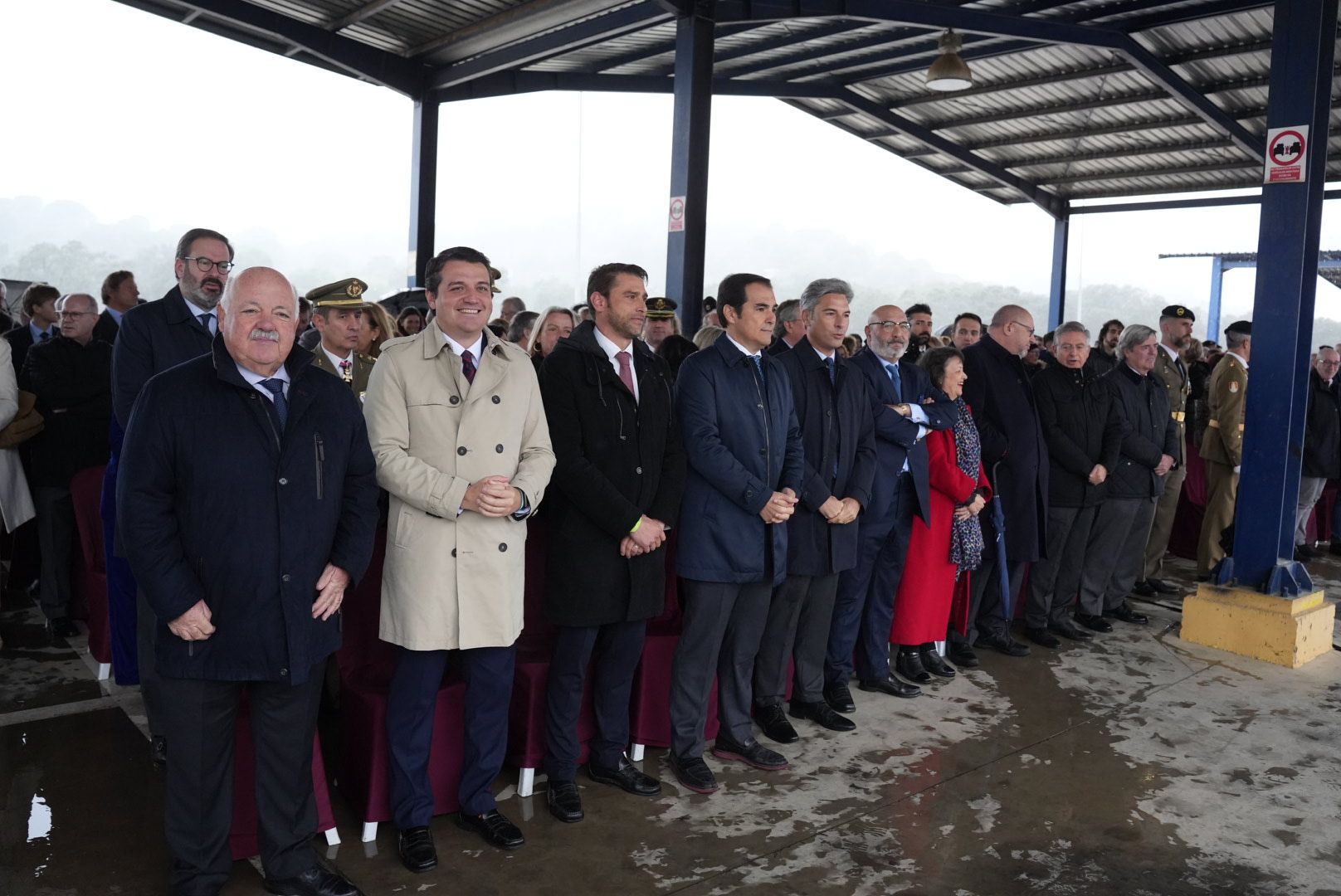 La Brigada celebra su día bajo la lluvia