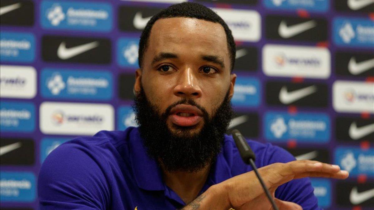 Malcolm Delaney es el único base sano del primer equipo