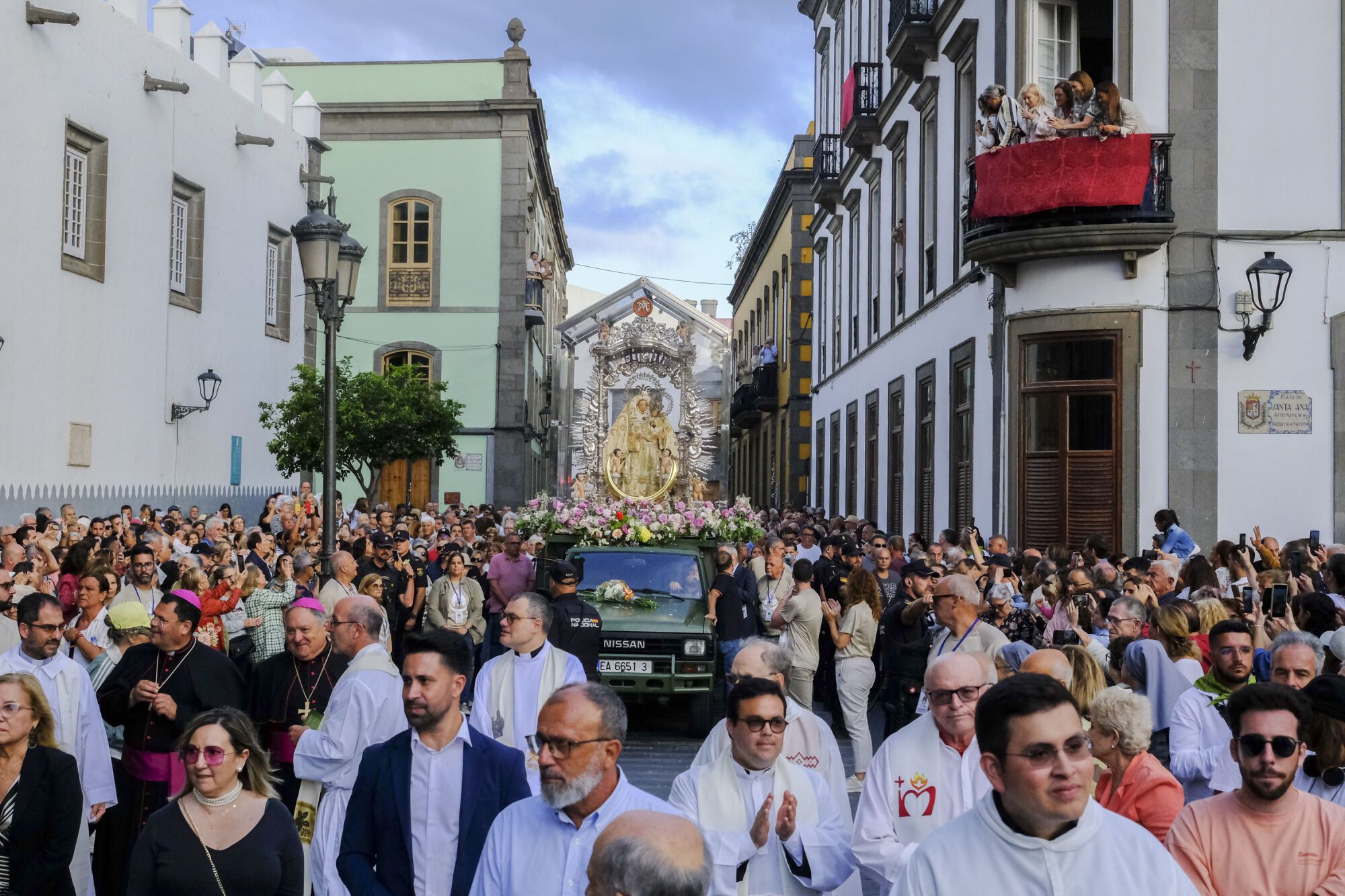 La Virgen del Pino del Materno a la Catedral
