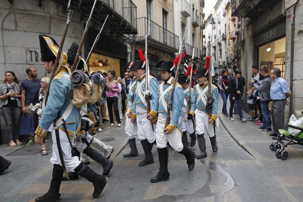 La pluja aigualeix la representació dels setges napoleònics a Girona