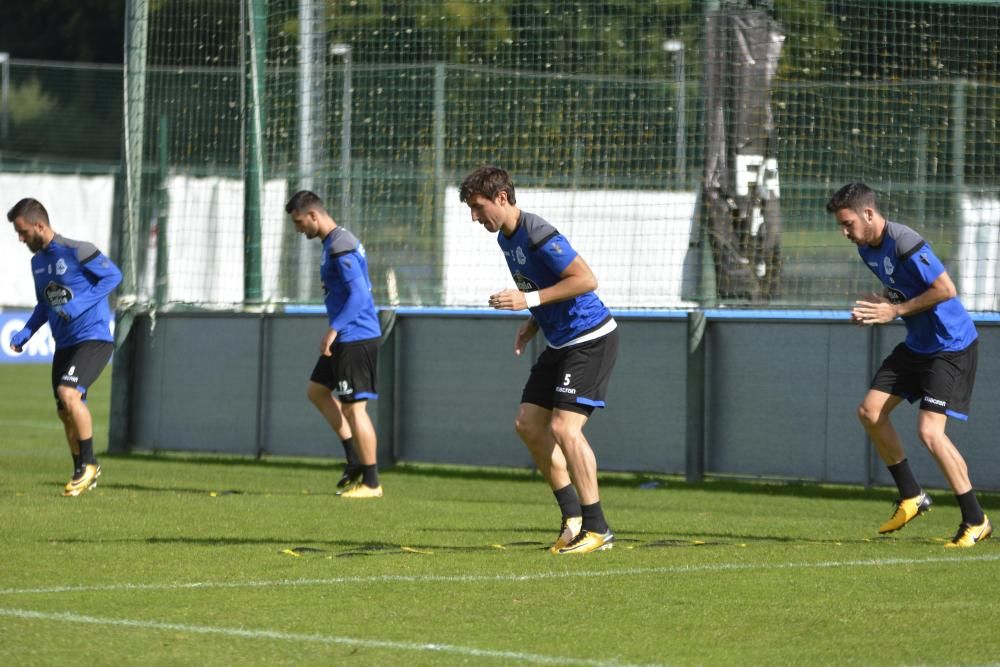 Todavía con el sabor de la victoria ante U.D. Las Palmas, los jugadores vuelven a ejercitarse para preparar el partido del sábado ante el Atlético en Riazor.