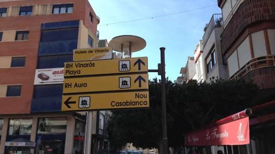 Vinaròs promueve la primera fase de señalización turística hotelera