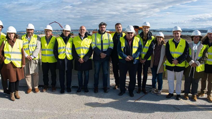 Responsables de los clústeres de energía marina del norte de España. |   // L. O.