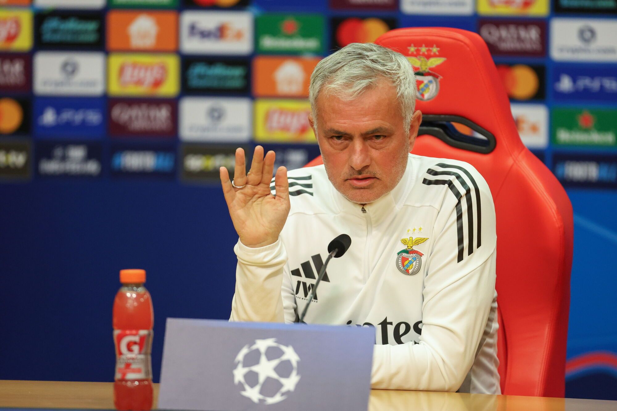 Mourinho, sobre el Benfica - Real Madrid: "Se le puede decir no a Florentino, me gustaría mucho eliminar al Madrid"