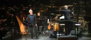 Víctor Manuel sinfónico con la orquesta y el coro Gaos