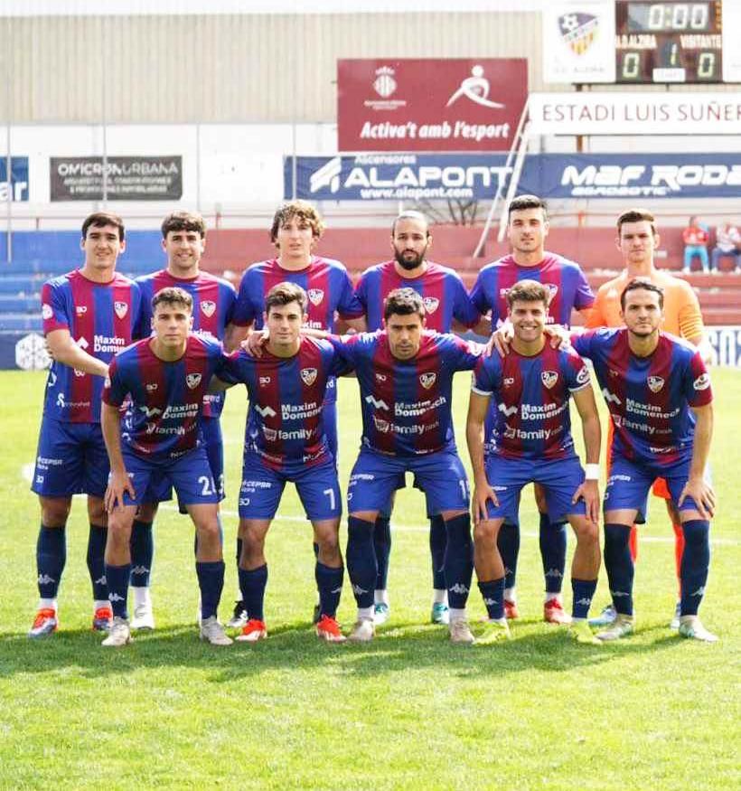 El once inicial del Alzira ante el Mallorca.