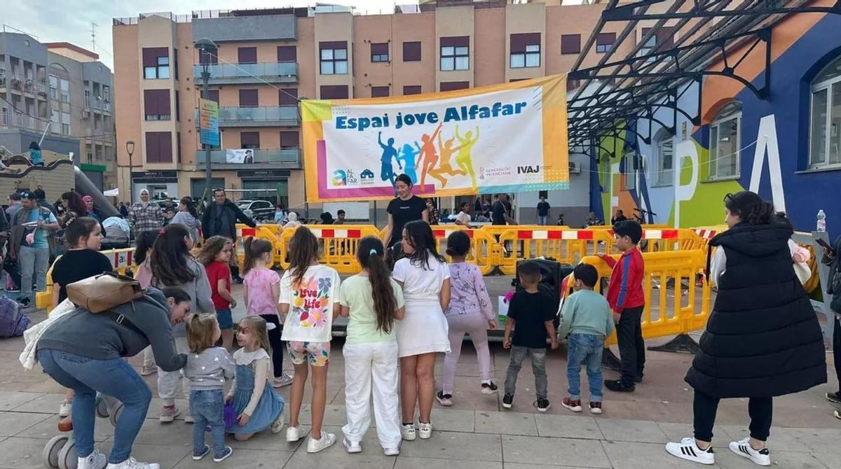 Imagen de archivo de una actividad en el espai Jove de Alfafar.