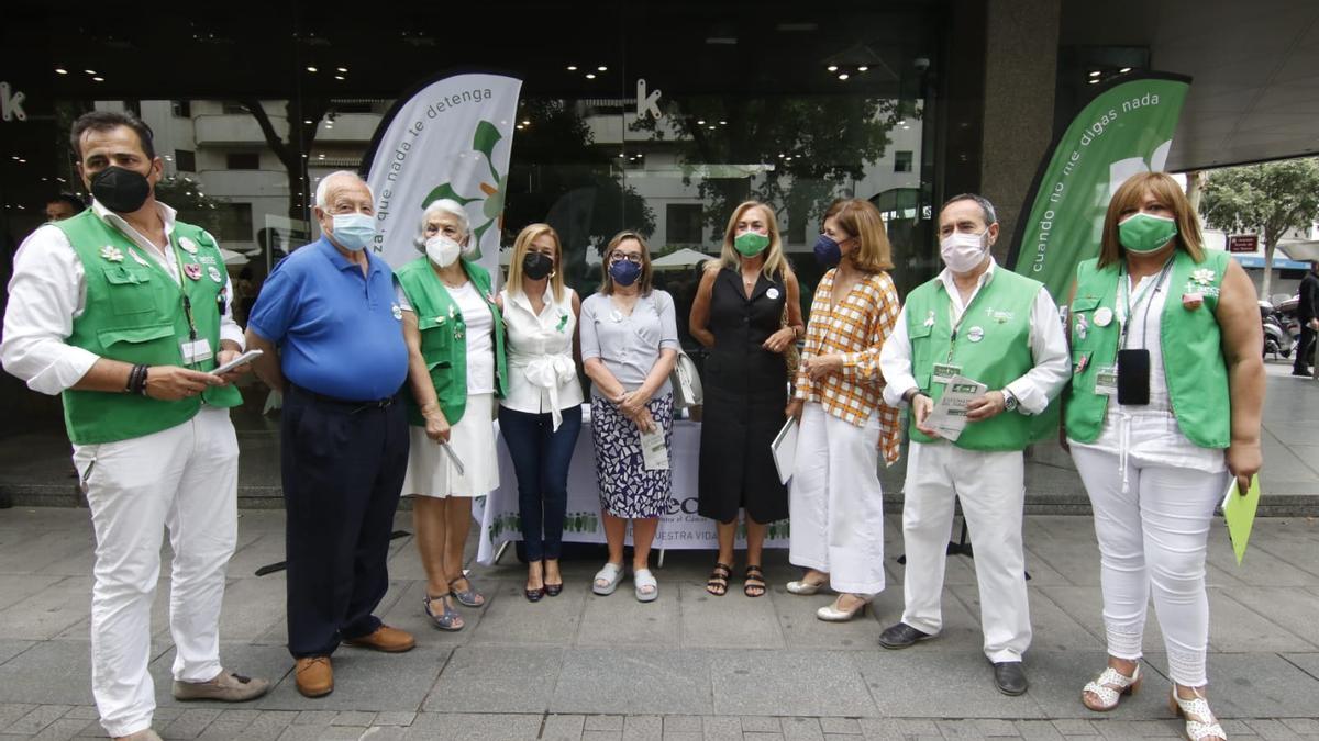 Presentación de la campaña de la AECC contra el tabaquismo.