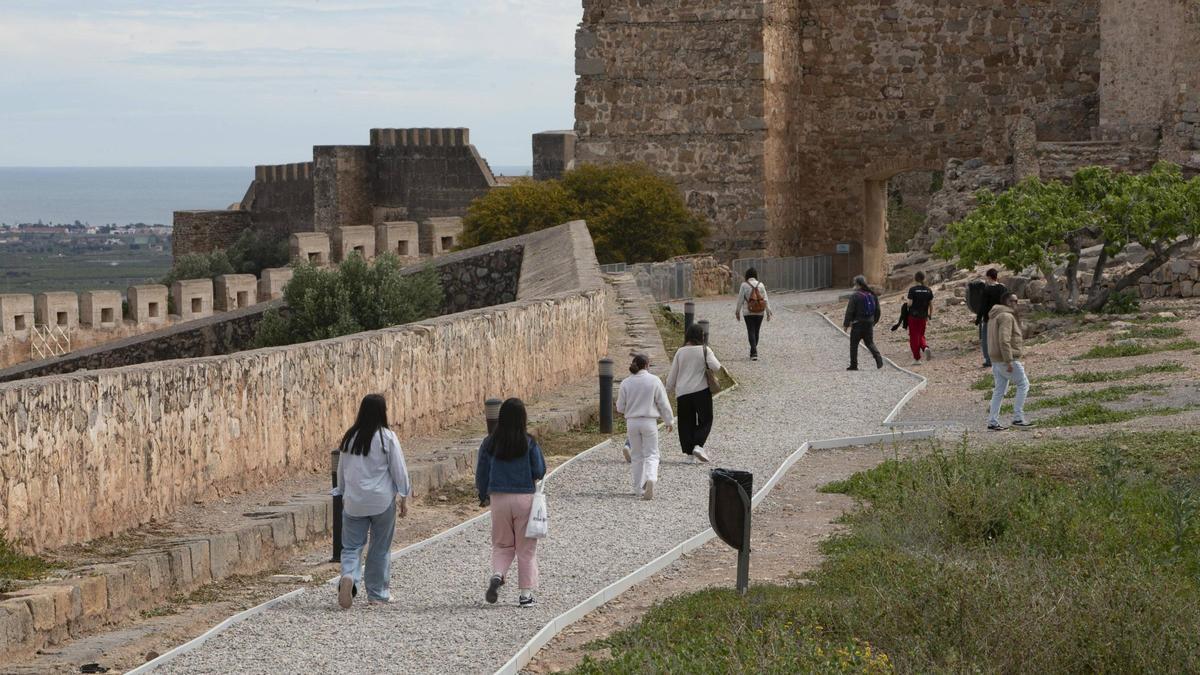 Imagen de uno de los nuevos caminos del Castillo de Sagunt.