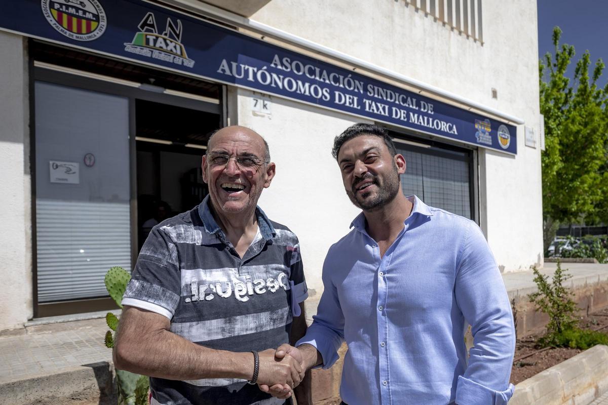 Gabriel Moragues y Juan Gorreta tras alcanzar un acuerdo en 2023
