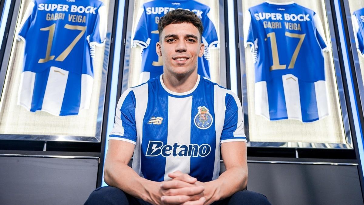 Gabri Veiga, con su nueva casaca