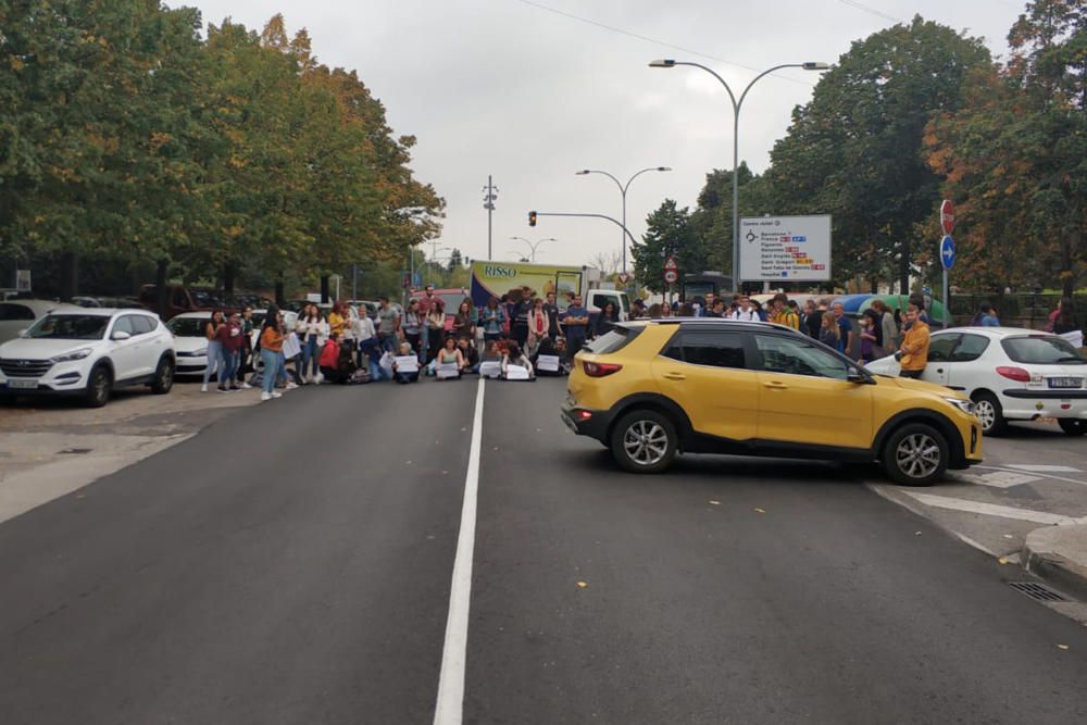 Concentracions a Girona en protesta per la sentència del procés