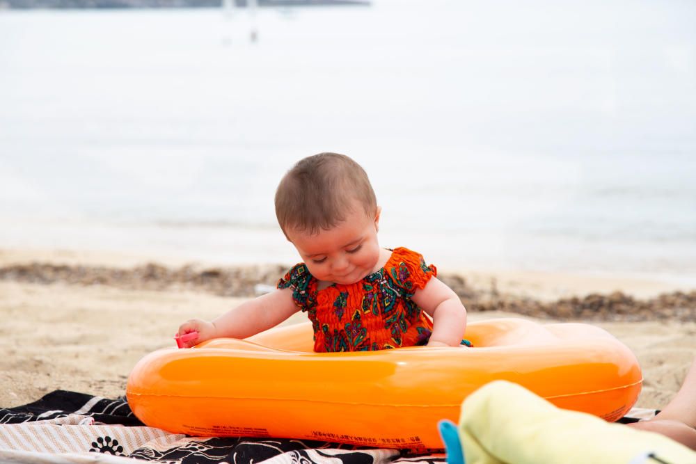 Fase 2 de la desescalada de Mallorca: Primer día con el baño autorizado en las playas