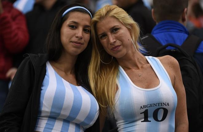 Las imágenes del Holanda-Argentina