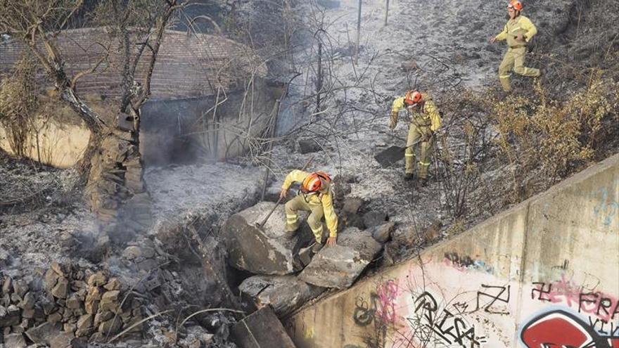 Tercer fuego en la zona de la Sierrilla en menos de un mes