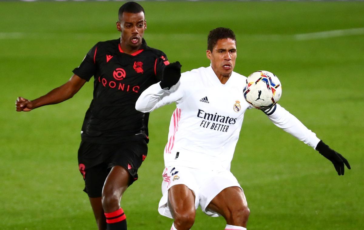Varane, en un partido ante la Real Sociedad.