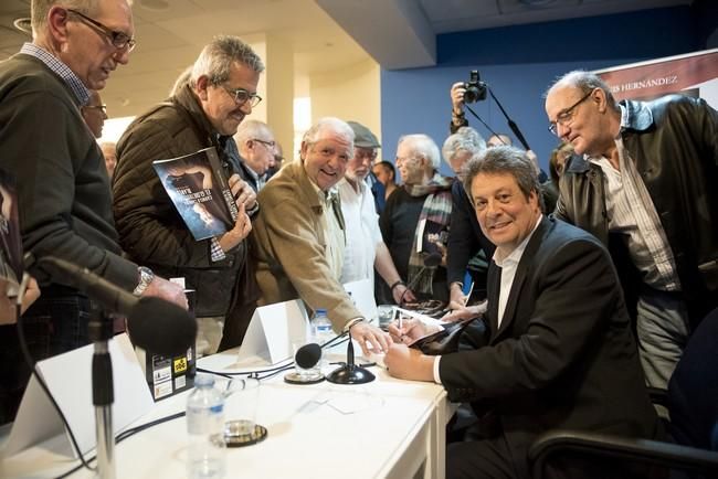 Presentacion del libro "Carmelo Cabrera. El ...