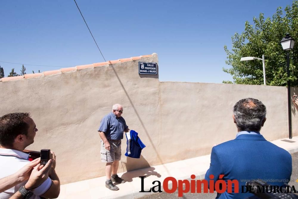 Calle al profesor Walker en la pedanía caravaqueña