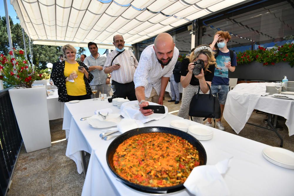 El arroz que mejor sabe se sirve a la orilla de Silgar